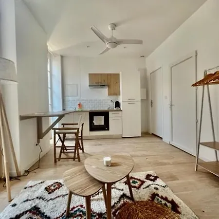 Boheme Chic - Parking- 80m Des Arenes Apartment *